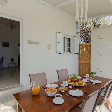 Hari'S House Villa Archangelos  Exteriör bild